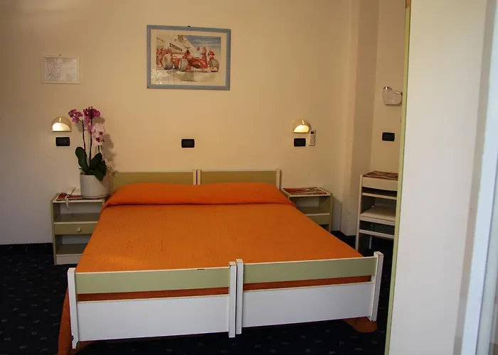 Hotel Tilly